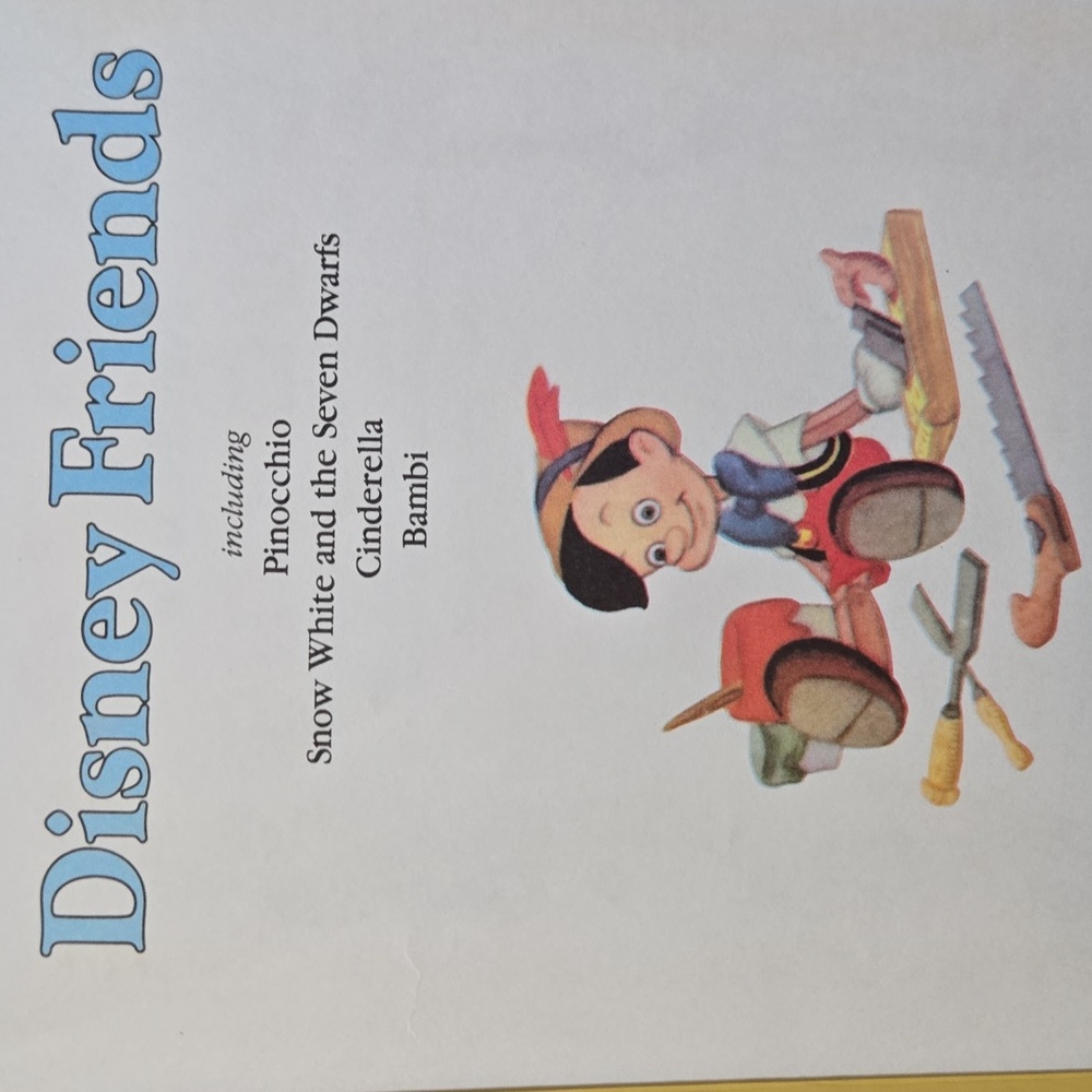 Disney Friends Storybook with Snow White, Bamby, Pinocchio, and Cindirella - Picture 2 of 8